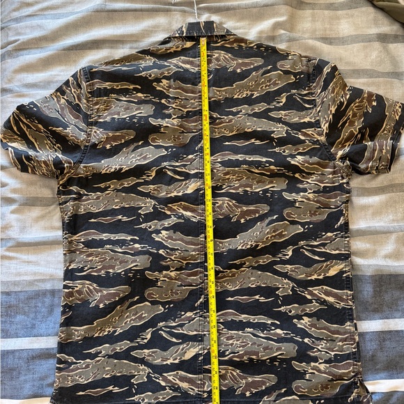 Taylor Stitch The Jungle Shirt in Tiger Camo Sz 40 (M) - Picture 4 of 4